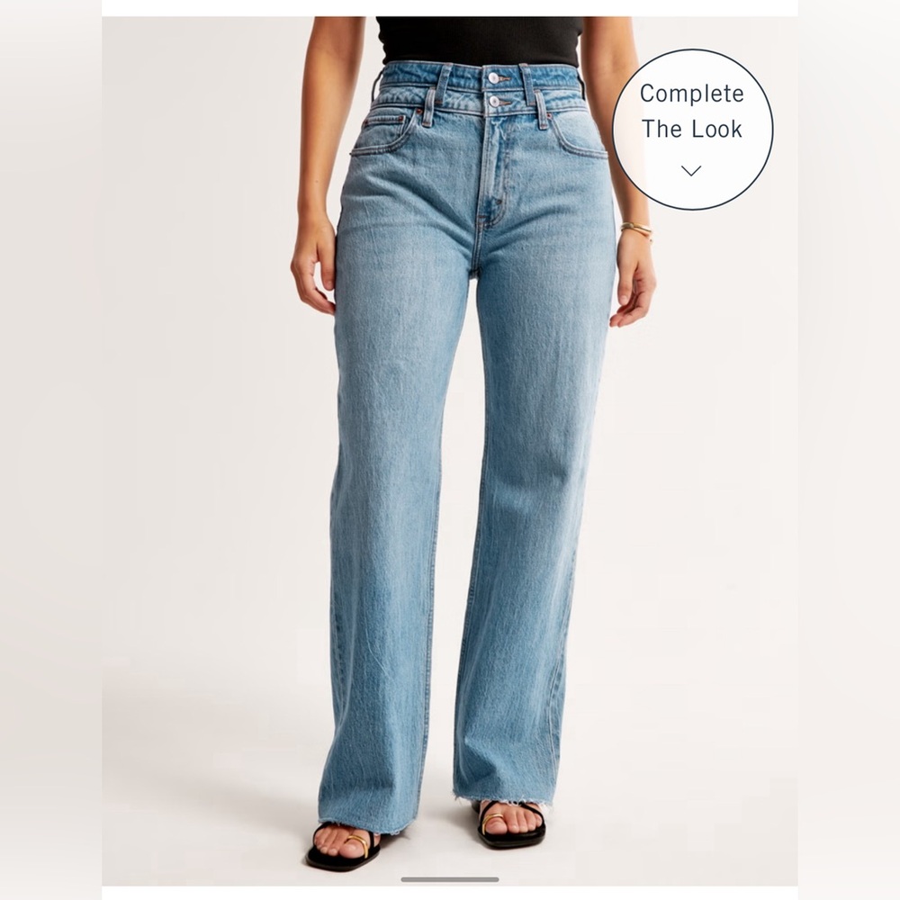 Abercrombie & Fitch Curve Love High Rise 90’s Relaxed Jean Medium Wash Size 24